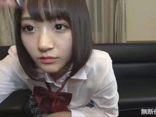 博海拾贝JK制服小姐姐白丝运动鞋踢裆调教